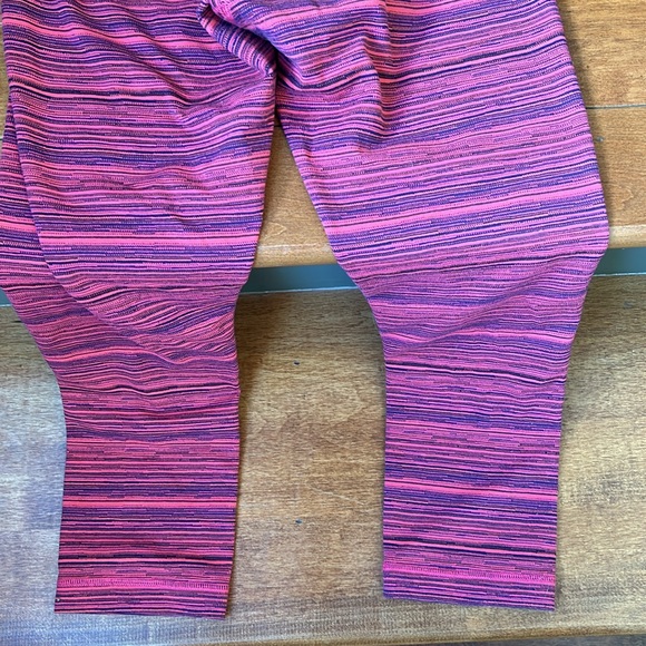 Lululemon Leggings Tights Size 6 - Picture 8 of 10